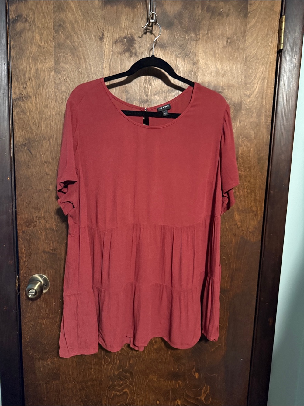 torrid Brick Red Short Sleeve Tiered Tunic Top